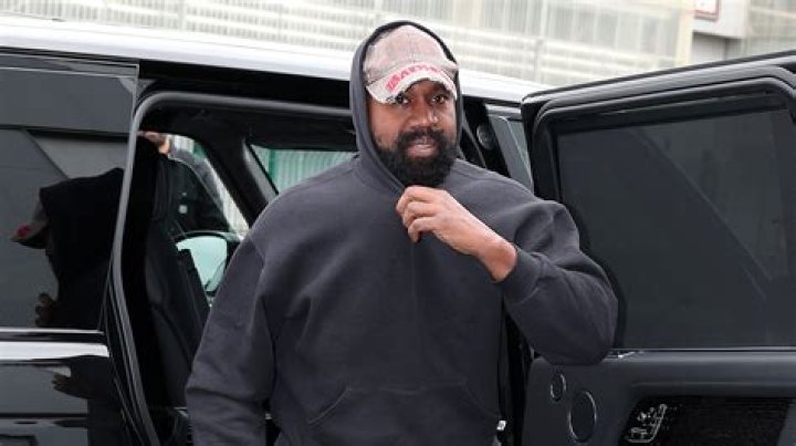 Ye’s Mad – Hollywood Life